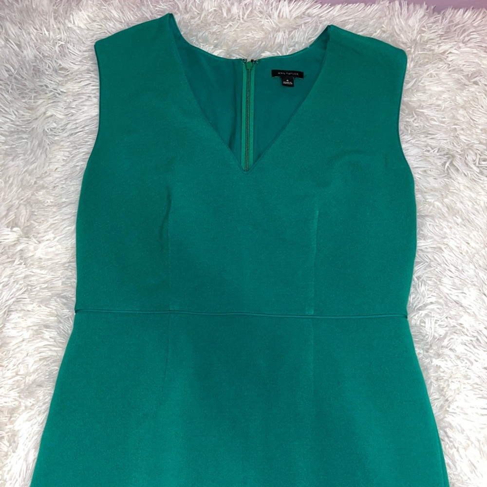 Ann Taylor Green Dress